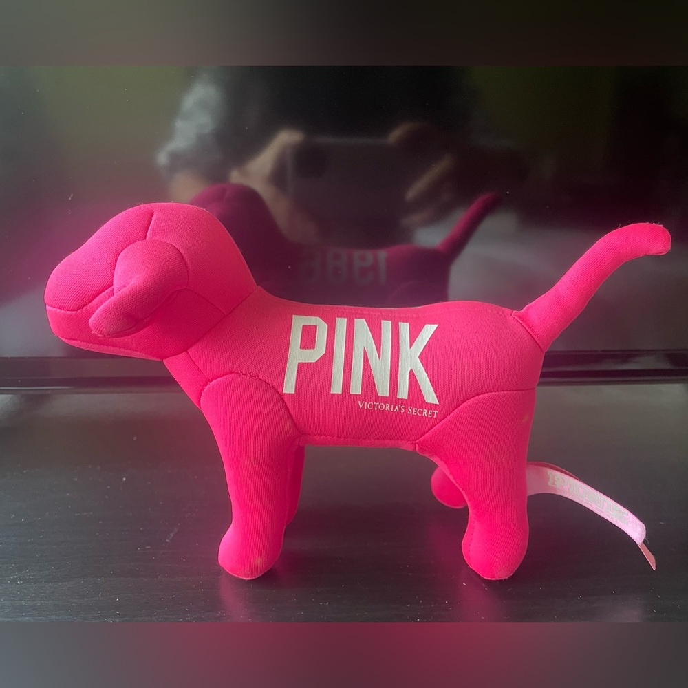 Victoria’s secret pink dog toy 1986